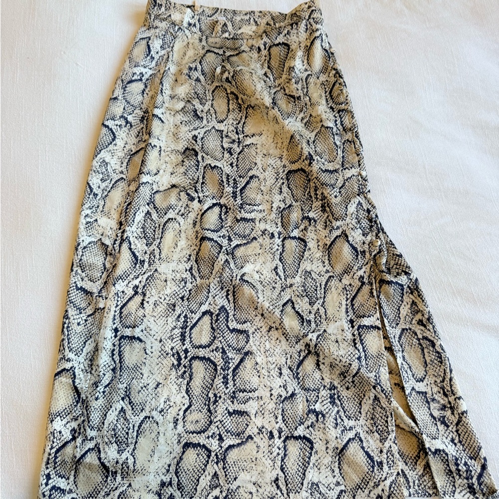 BB Dakota Cream and Black Snake-Print Midi Skirt with Side Buttons